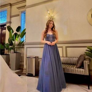 Meet your Posher, Sabine